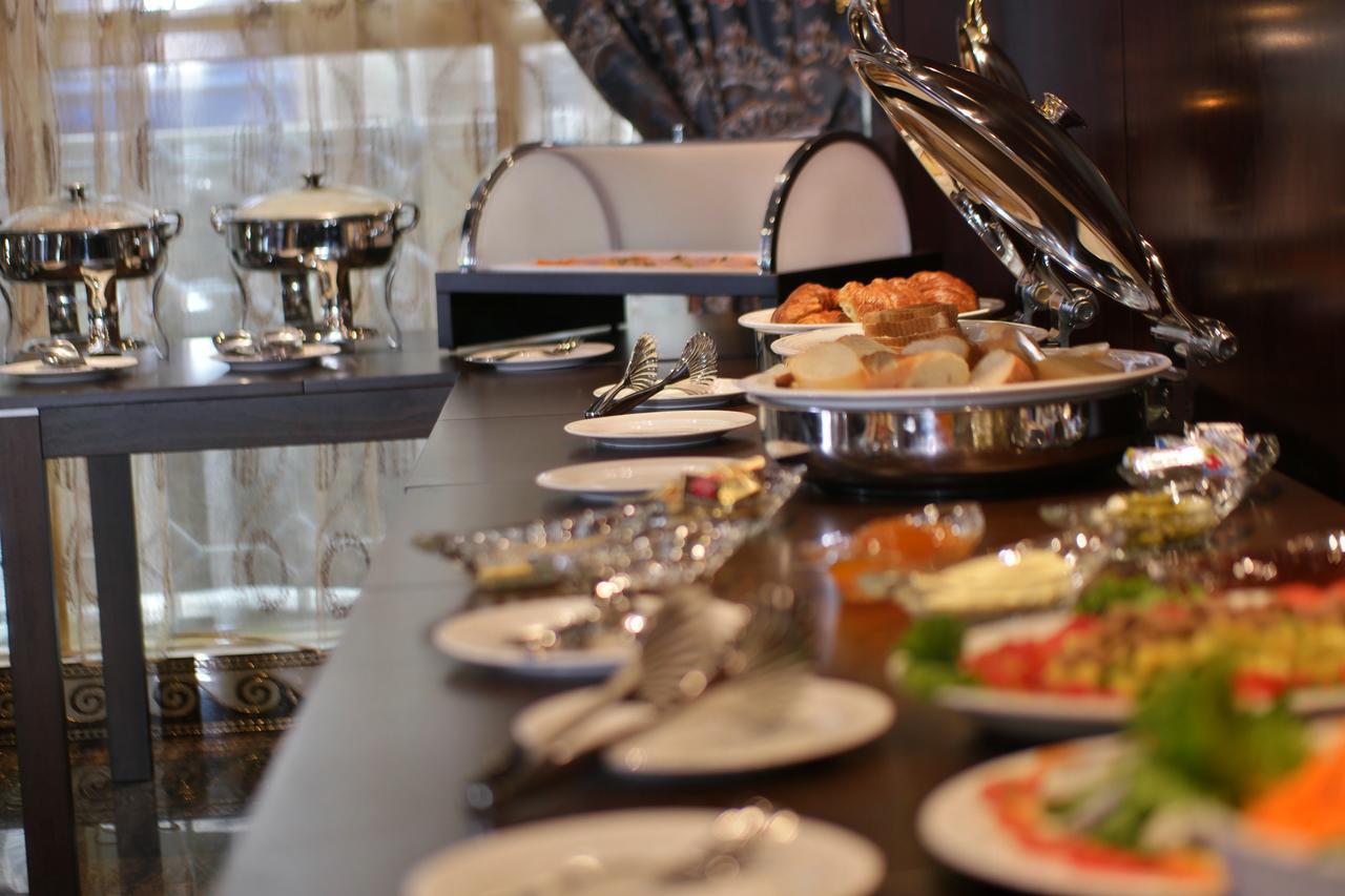 Noubou International Hotel Douala Kültér fotó