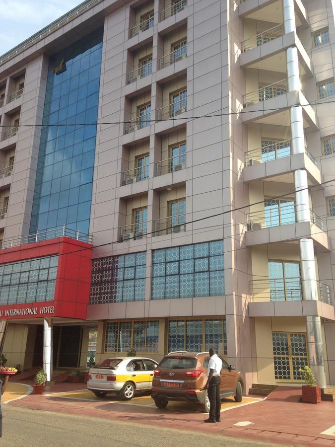Noubou International Hotel Douala Kültér fotó