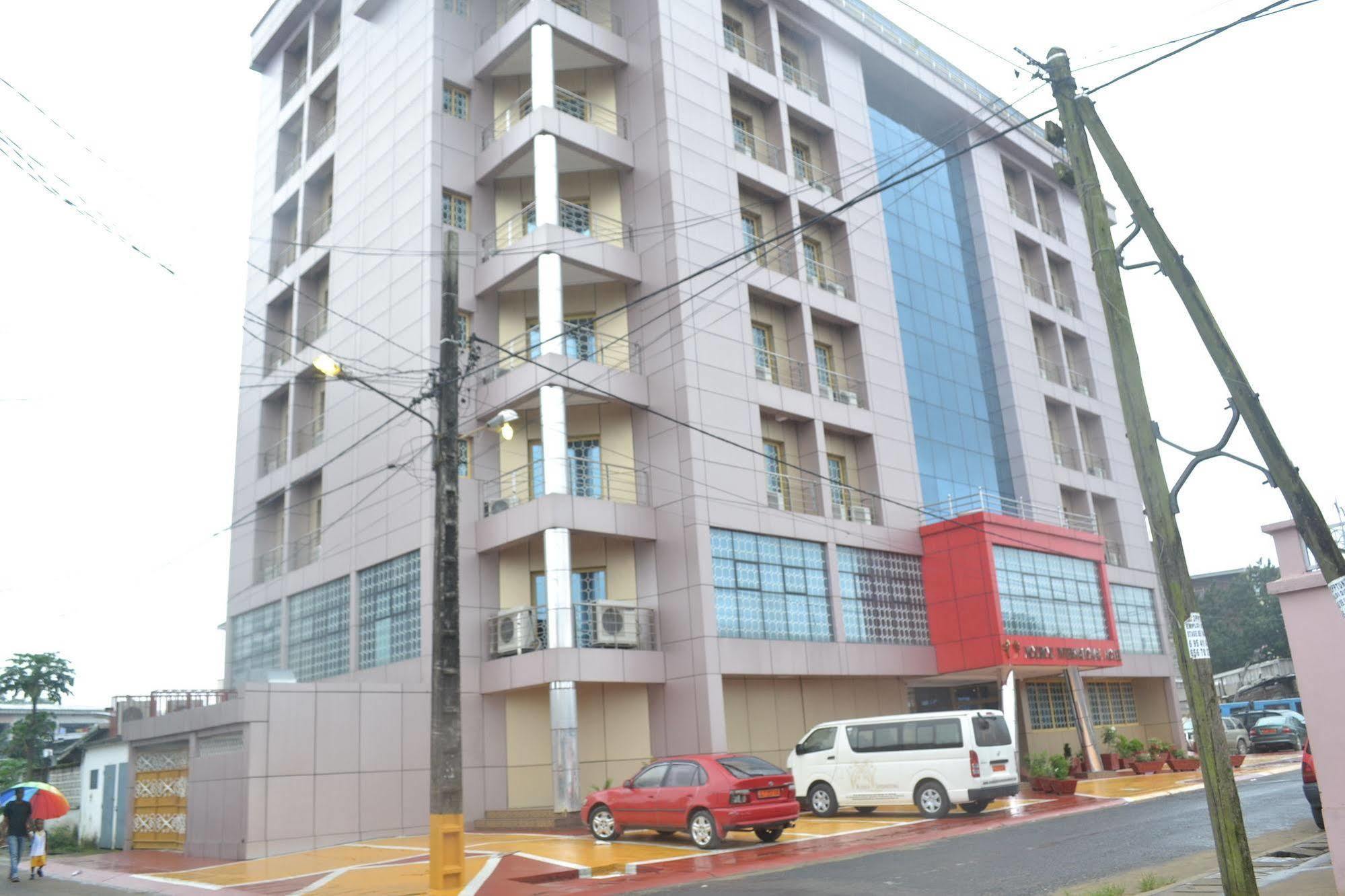 Noubou International Hotel Douala Kültér fotó